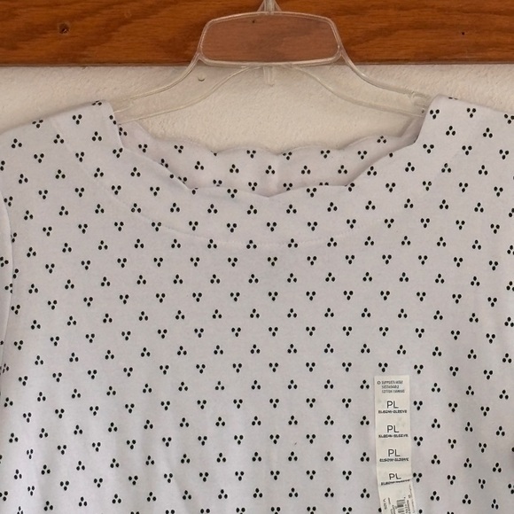 Croft and Barrow white and black dot print scalloped boat neckline, size PL - Picture 3 of 8